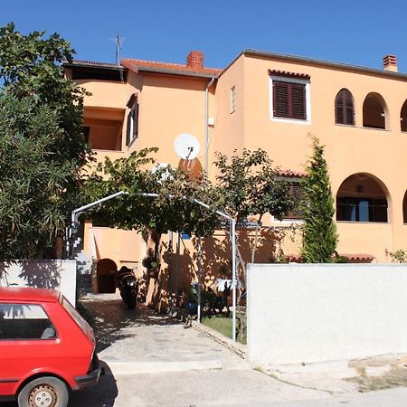 Apartments With A Parking Space Medulin - 7208 Εξωτερικό φωτογραφία