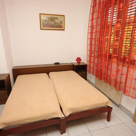 Apartments With A Parking Space Medulin - 7208 Εξωτερικό φωτογραφία