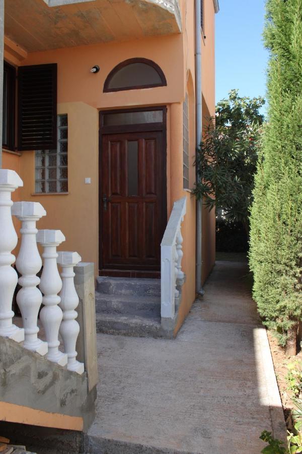 Apartments With A Parking Space Medulin - 7208 Εξωτερικό φωτογραφία