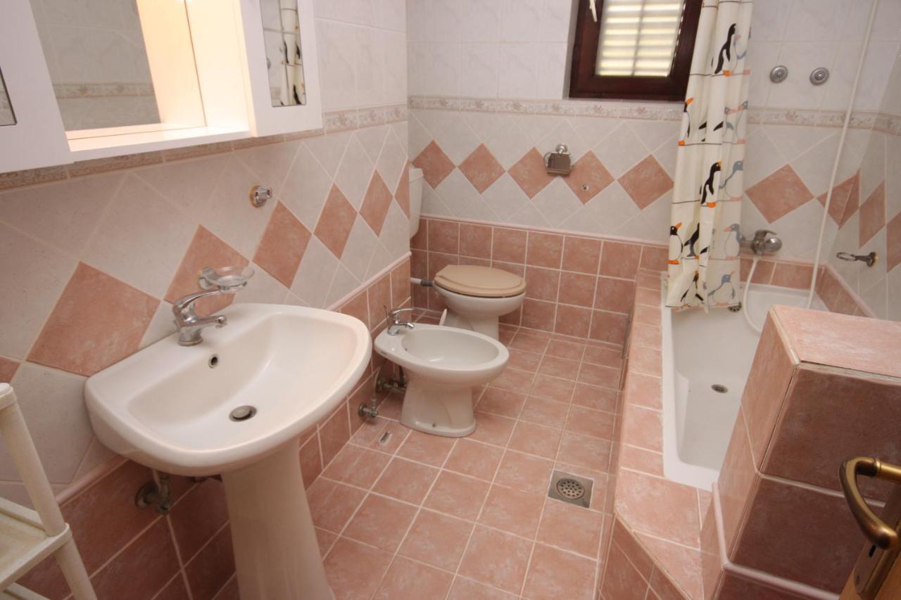 Apartments With A Parking Space Medulin - 7208 Εξωτερικό φωτογραφία